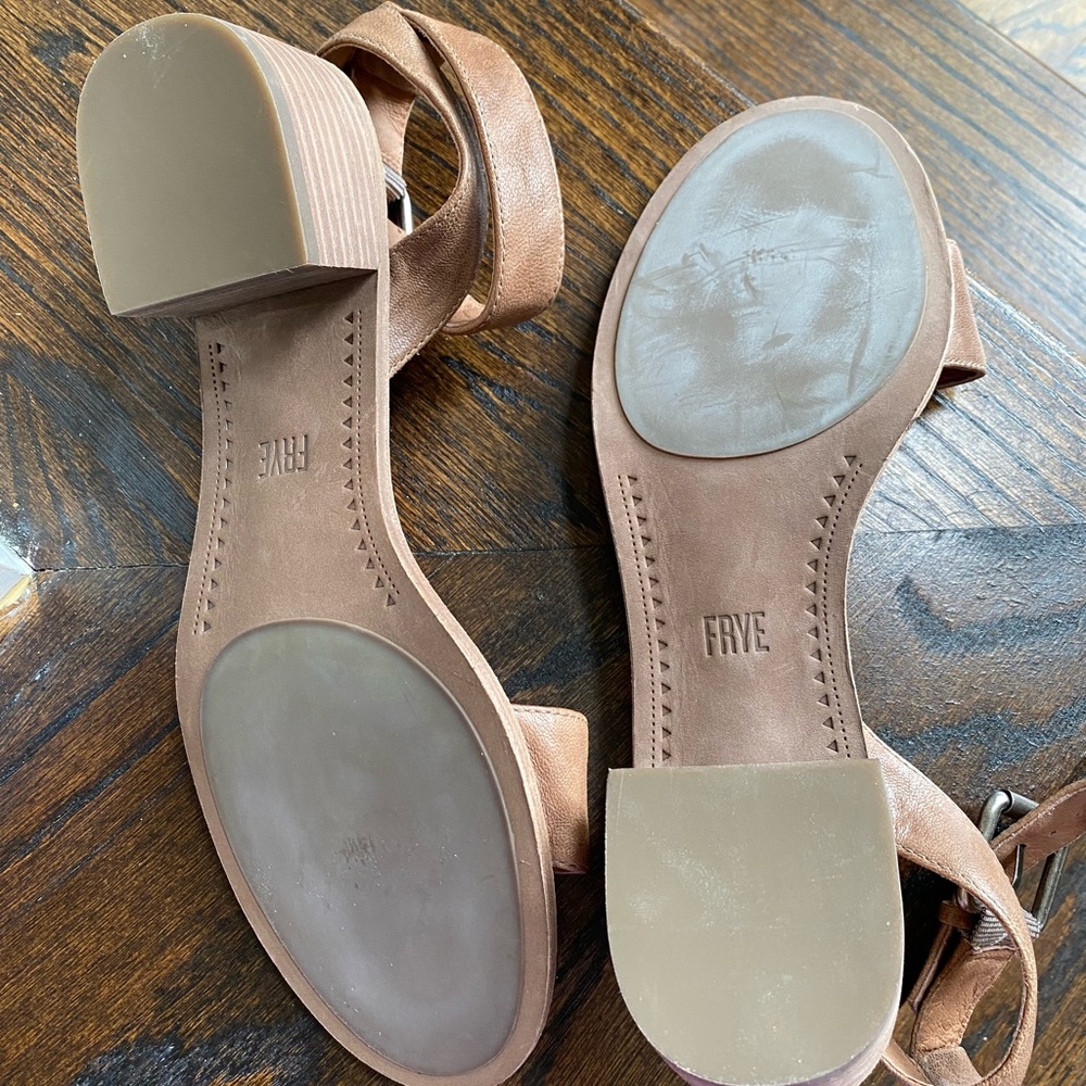 Frye Sandals tan - Picture 4 of 4
